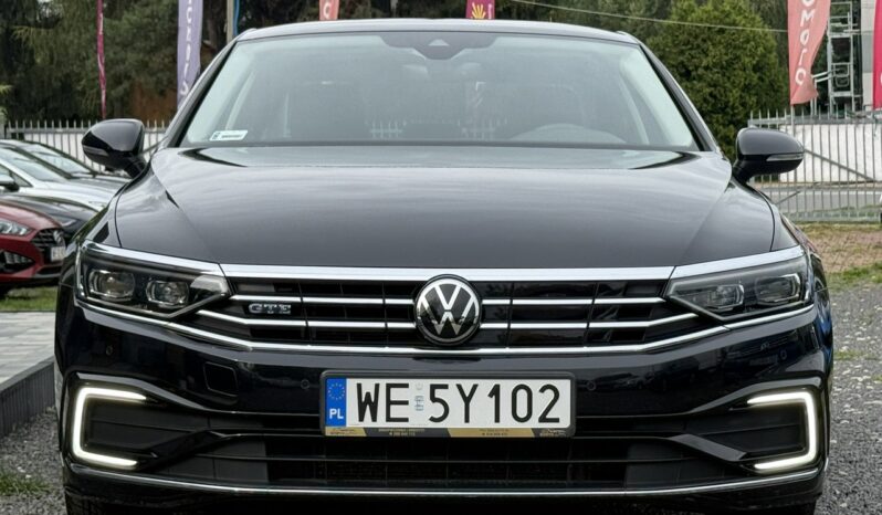 Volkswagen Passat | FWD (przód) | Automatyczna | 218 KM | Czarny full