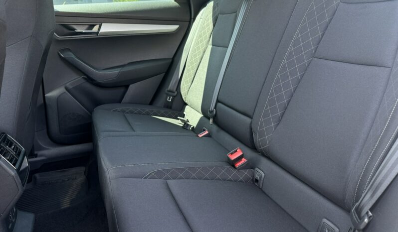 Skoda Karoq | FWD (przód) | Automatyczna | 150 KM | Szary full