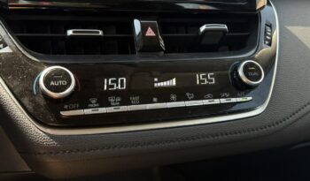 Toyota Corolla | FWD (przód) | Automatyczna | 125 KM | Niebieski full