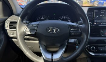 Hyundai i30 | FWD (przód) | Manualna | 120 KM | Srebrny full