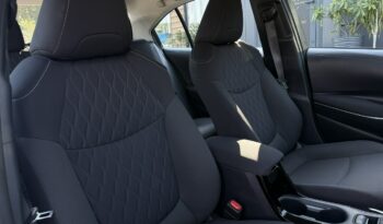 Toyota Corolla | FWD (przód) | Automatyczna | 125 KM | Srebrny full