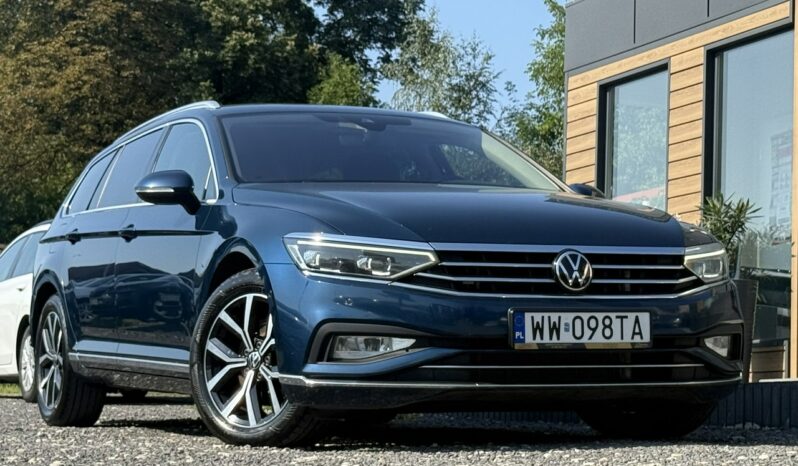 Volkswagen Passat | FWD (przód) | Automatyczna | 200 KM | Granatowy full