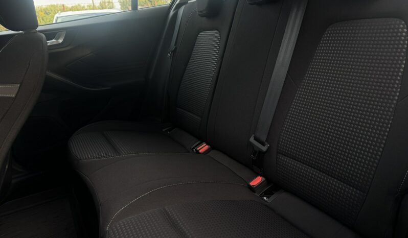 Ford Focus | FWD (przód) | Manualna | 125 KM | Szary full