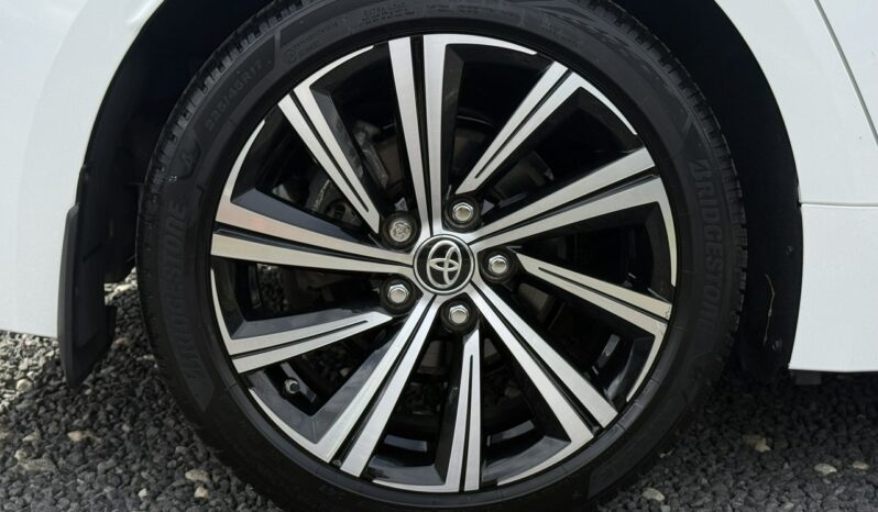 Toyota Corolla | FWD (przód) | Automatyczna | 125 KM | Biały full