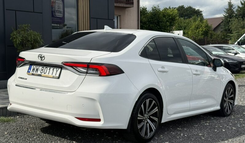 Toyota Corolla | FWD (przód) | Automatyczna | 125 KM | Biały full