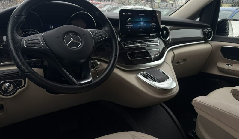 Mercedes-Benz Klasa V | RWD (tył) | Automatyczna | 190 KM | Czarny full