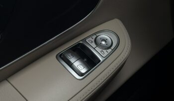 Mercedes-Benz Klasa V | RWD (tył) | Automatyczna | 190 KM | Czarny full