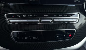 Mercedes-Benz Klasa V | 4×4 (doł. automatycznie) | Automatyczna | 163 KM | Srebrny full