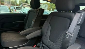 Mercedes-Benz Klasa V | 4×4 (doł. automatycznie) | Automatyczna | 163 KM | Srebrny full