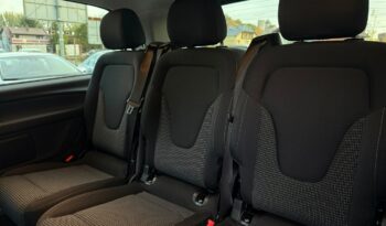 Mercedes-Benz Klasa V | 4×4 (doł. automatycznie) | Automatyczna | 163 KM | Srebrny full