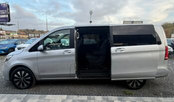 Mercedes-Benz Klasa V | 4×4 (doł. automatycznie) | Automatyczna | 163 KM | Srebrny full