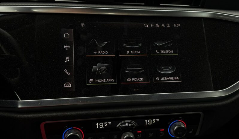 Audi Q3 | FWD (przód) | Automatyczna | 150 KM | Biały full