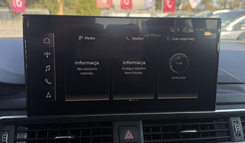 Audi A4 Avant | FWD (przód) | Automatyczna | 136 KM | Czarny full