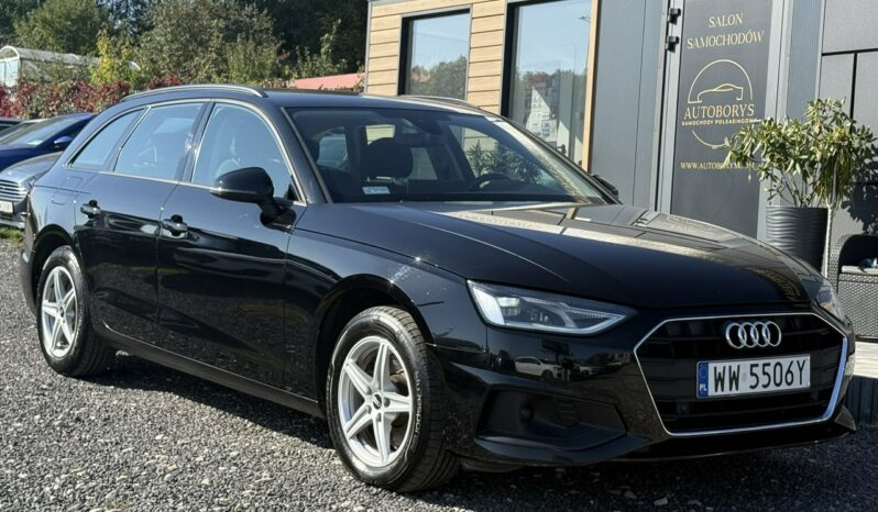 Audi A4 Avant | FWD (przód) | Automatyczna | 136 KM | Czarny full