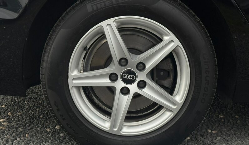 Audi A4 Avant | FWD (przód) | Automatyczna | 136 KM | Czarny full