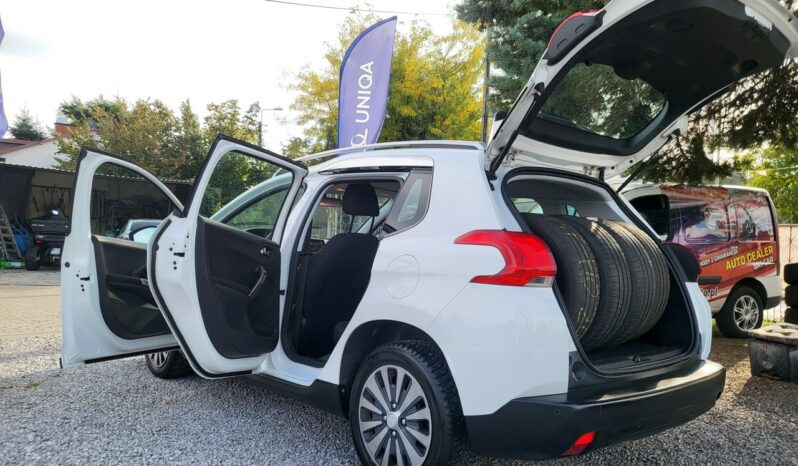 Peugeot 2008 | FWD (przód) | Manualna | 100 KM | Biały full