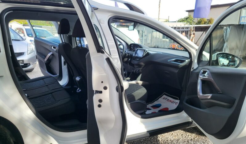 Peugeot 2008 | FWD (przód) | Manualna | 100 KM | Biały full