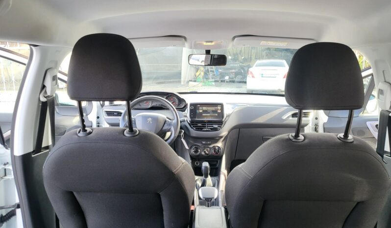 Peugeot 2008 | FWD (przód) | Manualna | 100 KM | Biały full