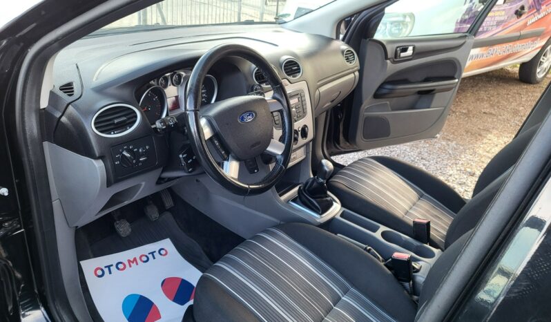 Ford Focus | FWD (przód) | Manualna | 101 KM | Czarny full