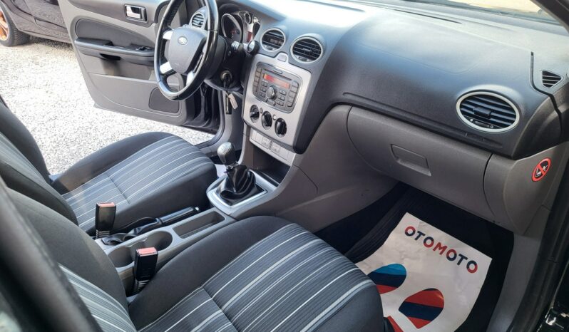 Ford Focus | FWD (przód) | Manualna | 101 KM | Czarny full
