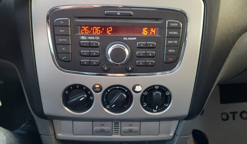 Ford Focus | FWD (przód) | Manualna | 101 KM | Czarny full