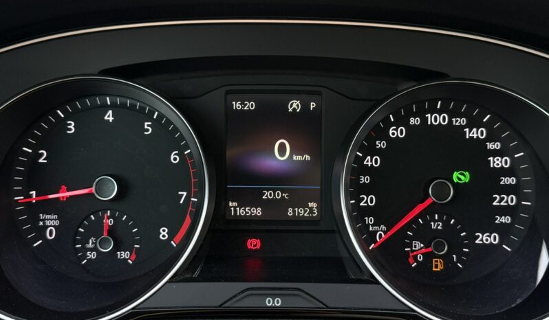 Volkswagen Passat Variant | FWD (przód) | Automatyczna | 150 KM | Srebrny full