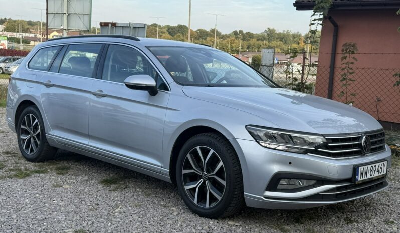 Volkswagen Passat Variant | FWD (przód) | Automatyczna | 150 KM | Srebrny full