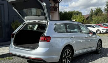 Volkswagen Passat Variant | FWD (przód) | Automatyczna | 150 KM | Srebrny full