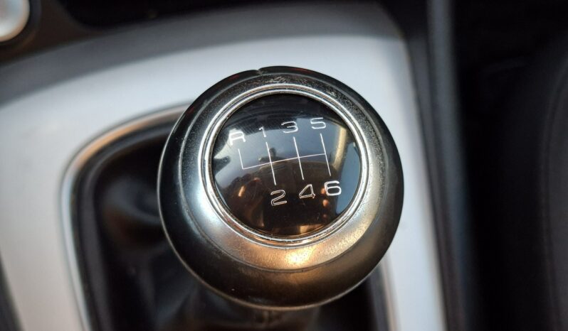 Audi Q3 | FWD (przód) | Manualna | 150 KM | Niebieski full
