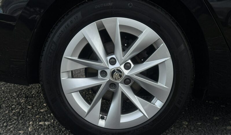 Skoda Octavia | FWD (przód) | Manualna | 115 KM | Czarny full
