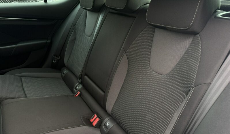 Skoda Octavia | FWD (przód) | Manualna | 150 KM | Srebrny full