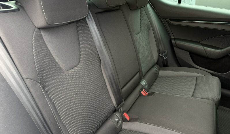 Skoda Octavia | FWD (przód) | Manualna | 150 KM | Srebrny full