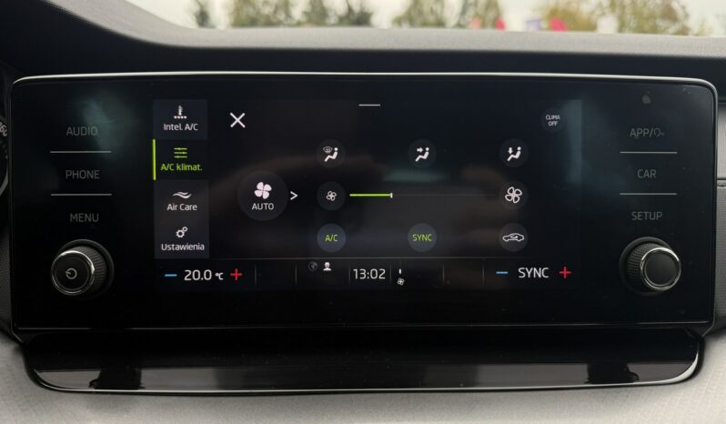 Skoda Octavia | FWD (przód) | Manualna | 150 KM | Srebrny full