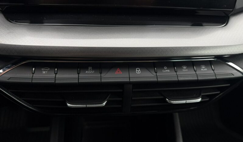 Skoda Octavia | FWD (przód) | Manualna | 150 KM | Srebrny full