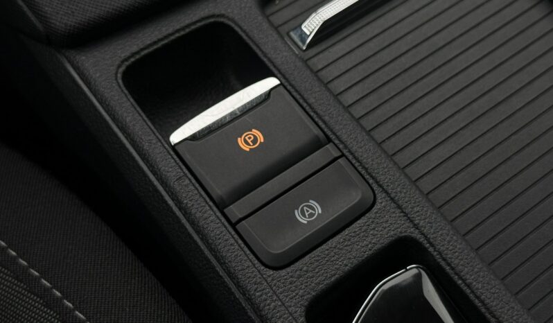 Skoda Octavia | FWD (przód) | Manualna | 150 KM | Srebrny full
