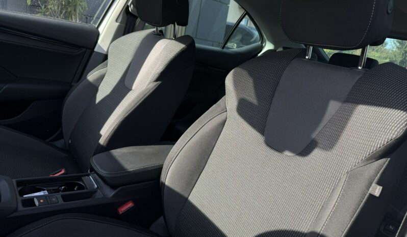 Skoda Octavia | FWD (przód) | Manualna | 150 KM | Srebrny full