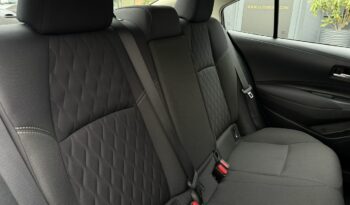 Toyota Corolla | FWD (przód) | Automatyczna | 125 KM | Srebrny full