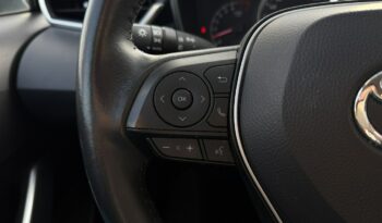 Toyota Corolla | FWD (przód) | Automatyczna | 125 KM | Srebrny full