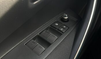 Toyota Corolla | FWD (przód) | Manualna | 125 KM | Biały full