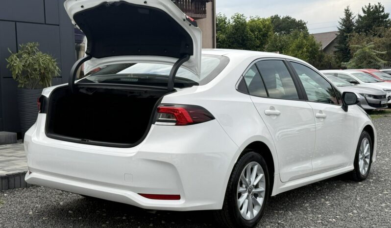 Toyota Corolla | FWD (przód) | Manualna | 125 KM | Biały full