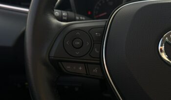 Toyota Corolla | FWD (przód) | Manualna | 125 KM | Biały full