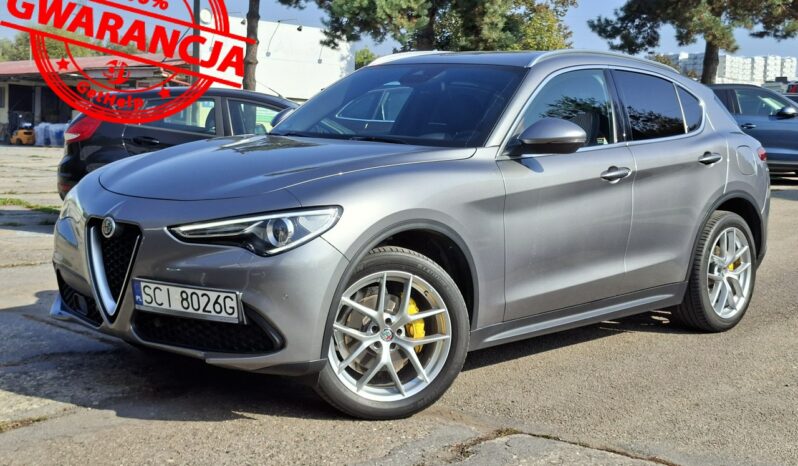 Alfa Romeo Stelvio | 4X4 (Doł. Automatycznie) | Automatyczna | 200 Km | Szary
