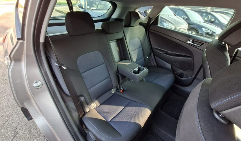 Hyundai Tucson | FWD (przód) | Manualna | 132 KM | Szary full