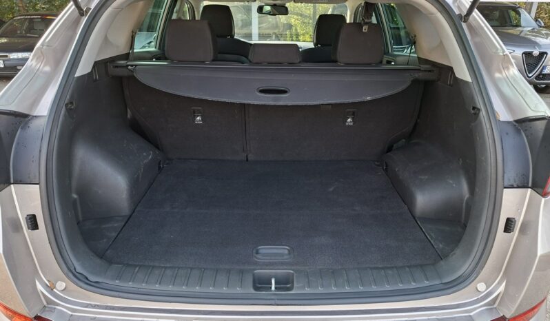 Hyundai Tucson | FWD (przód) | Manualna | 132 KM | Szary full