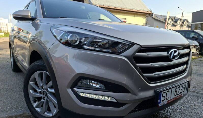 Hyundai Tucson | FWD (przód) | Manualna | 132 KM | Szary full