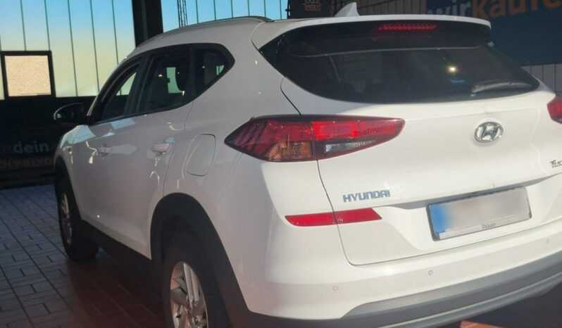 Hyundai Tucson | FWD (przód) | Manualna | 132 KM | Biały full