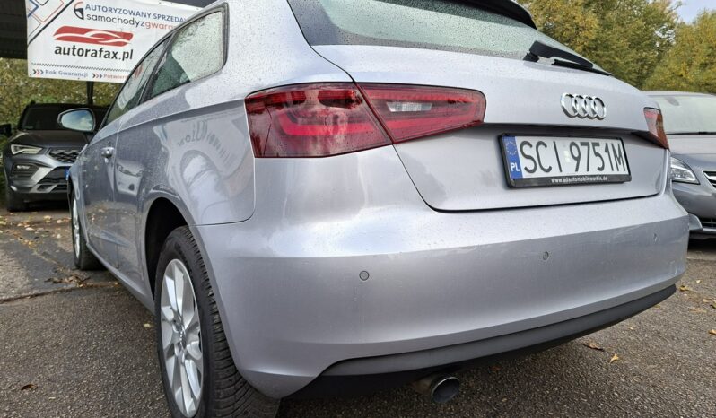 Audi A3 3-drzwiowe | FWD (przód) | Manualna | 110 KM | Srebrny full