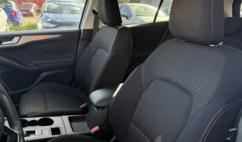 Ford Focus | FWD (przód) | Automatyczna | 115 KM | Srebrny full