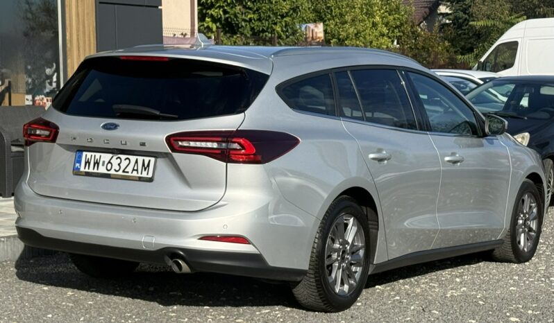 Ford Focus | FWD (przód) | Automatyczna | 115 KM | Srebrny full