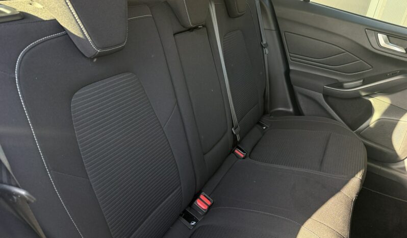 Ford Focus | FWD (przód) | Automatyczna | 115 KM | Czarny full